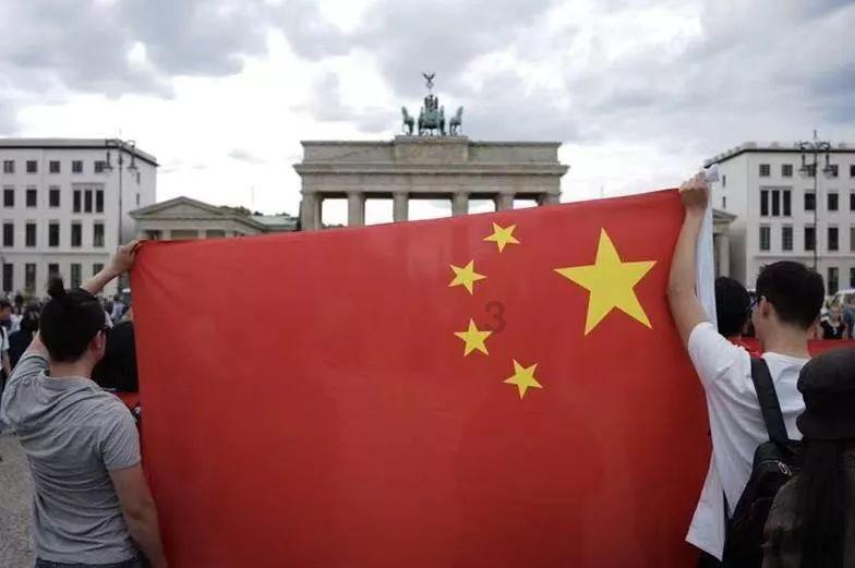 和尚抗日，念佛不杀生？— 修禅者的力量。